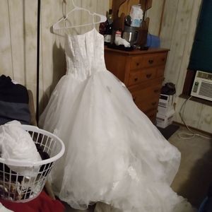 Wedding dress